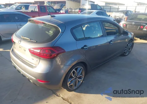 2016 Kia Forte Sx z USA, uszkodzony, nr VIN KNAFZ5A34G5636419